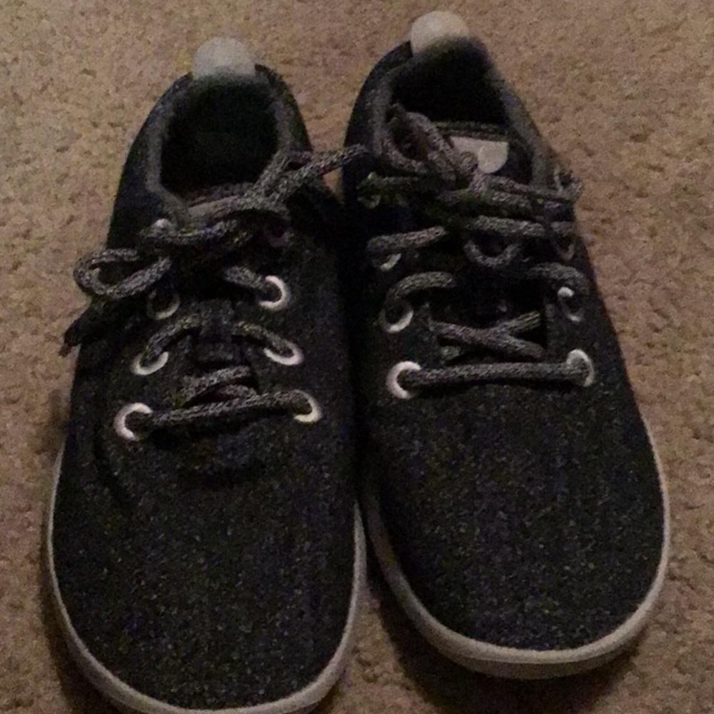 ALL BIRDS GRAY FLANNEL MOST COMFORTABLE SNEAKER EVER 9 M - Picture 7 of 9